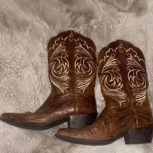Womens ariat heritage western J toe wingtip cowboy boots